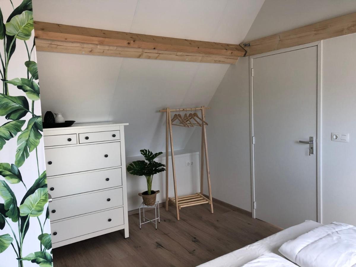 Huisje Op Den Diek Sint Kruis Ngoại thất bức ảnh