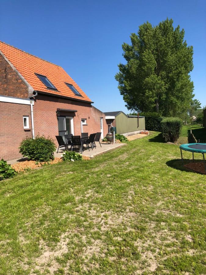 Huisje Op Den Diek Sint Kruis Ngoại thất bức ảnh